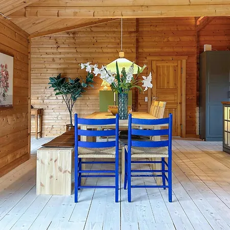 度假居 In With Wifi *